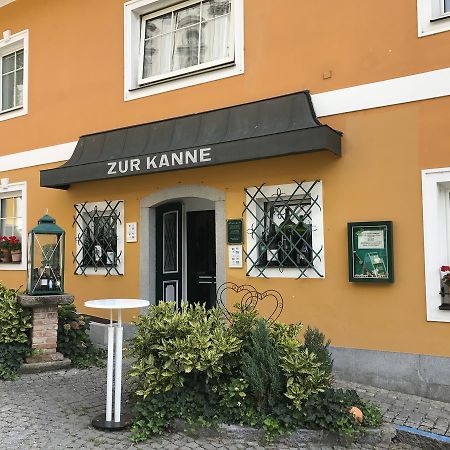 Gasthof "Zur Kanne" Markt Sankt Florian Eksteriør billede
